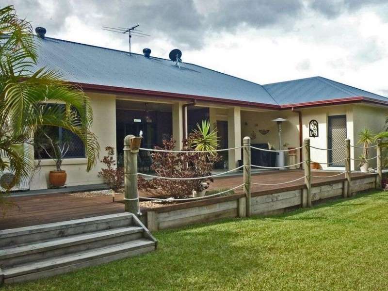 18 Smerdon Way, Glass House Mountains QLD 4518