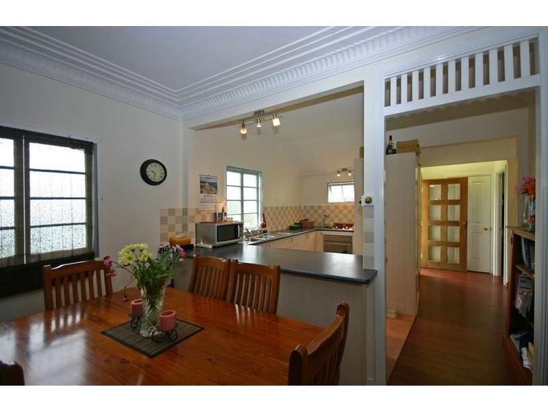 10 Mellum Street, Landsborough QLD 4550