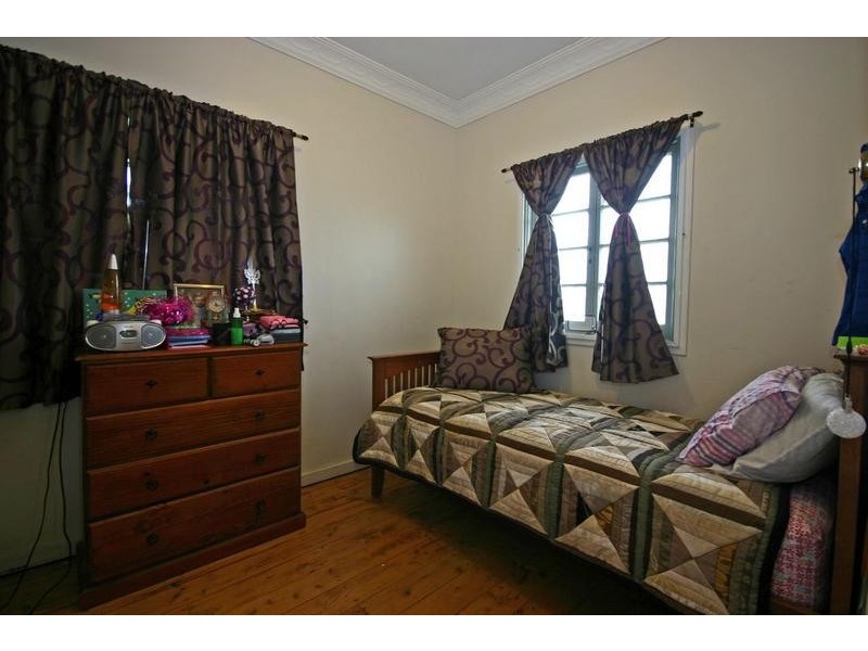 10 Mellum Street, Landsborough QLD 4550