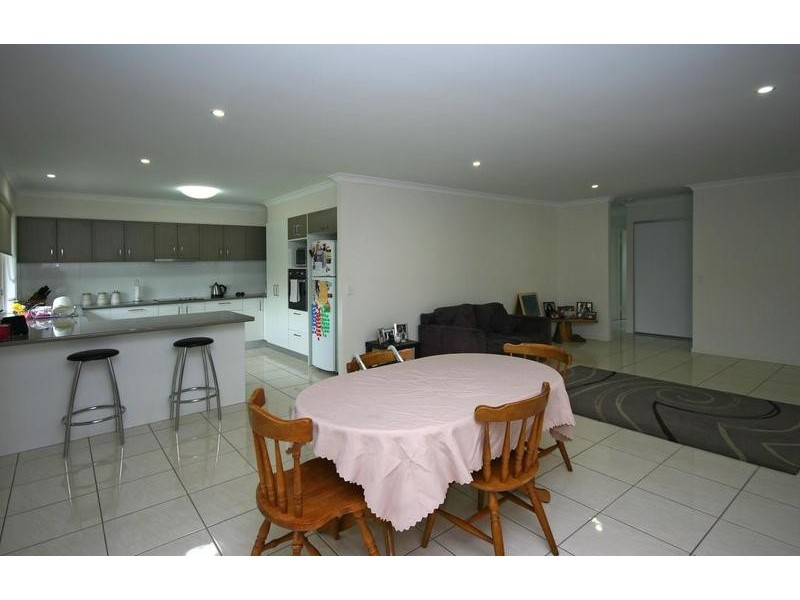 2 Lapwing Circuit, Beerwah QLD 4519