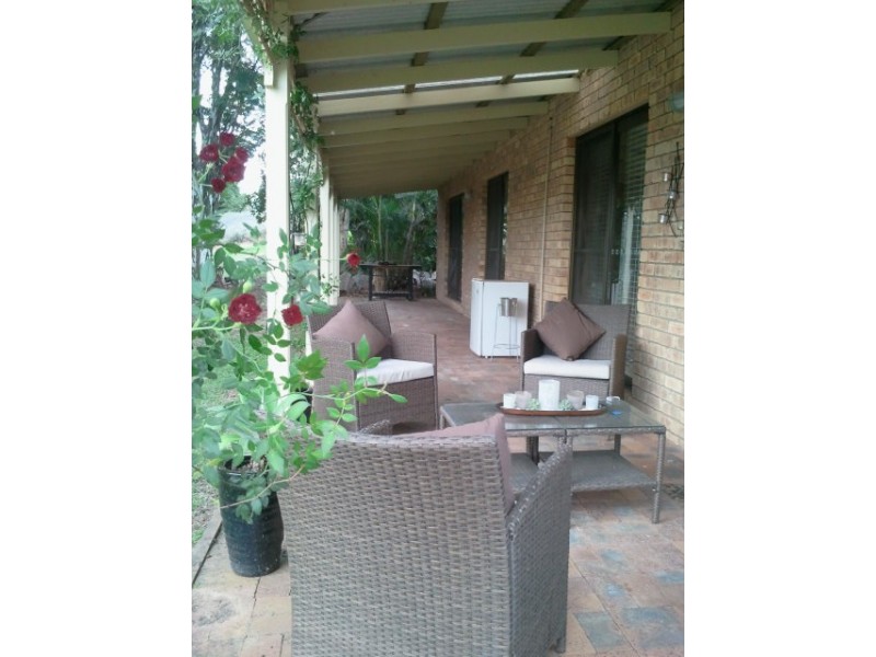 11 Littles Road, Glass House Mountains QLD 4518