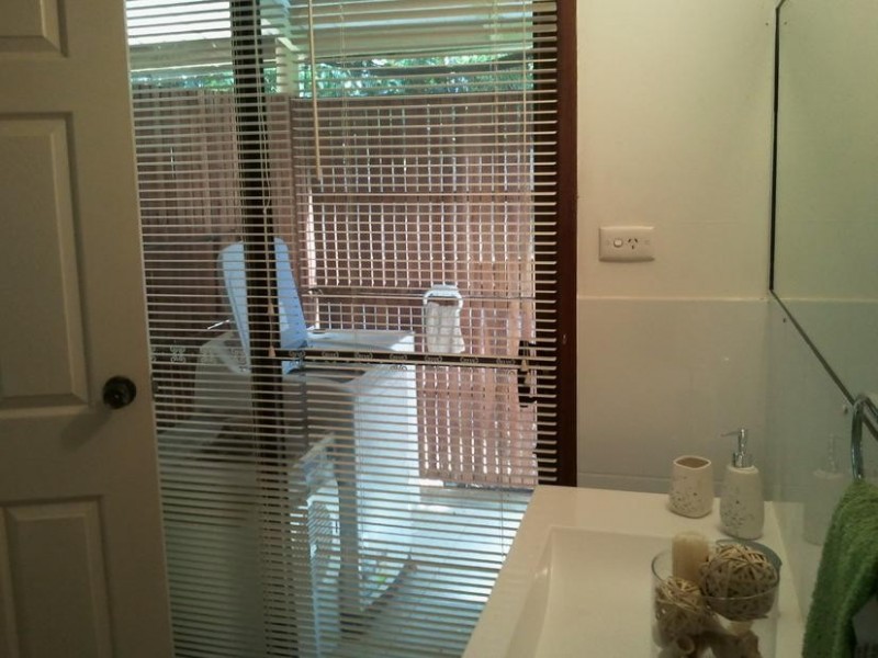 11 Littles Road, Glass House Mountains QLD 4518