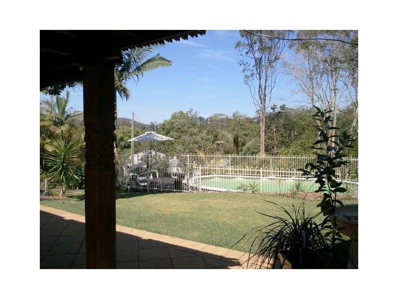 11 Littles Road, Glass House Mountains QLD 4518