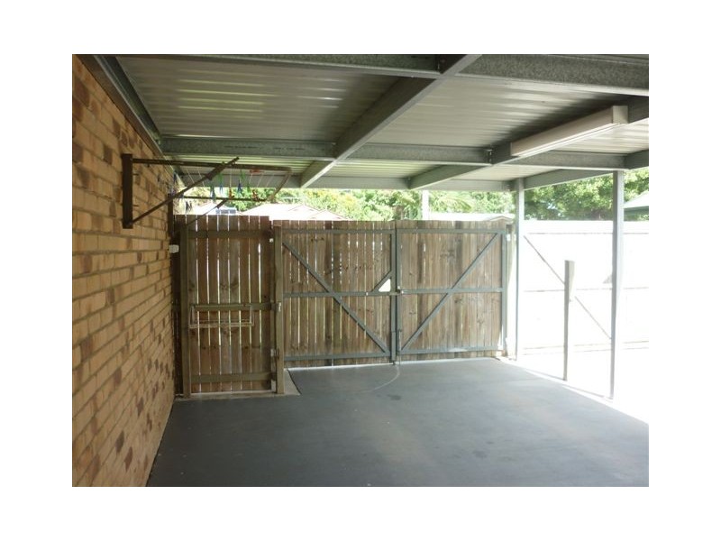 11 Laurel Street, Beerwah QLD 4519