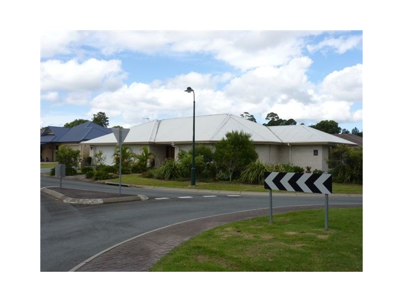 21 Parkside Drive, Beerwah QLD 4519