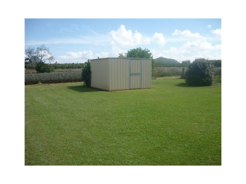 7 Amy Drive, Glass House Mountains QLD 4518