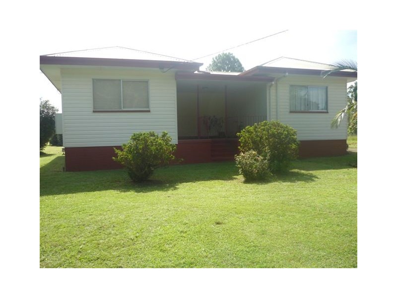 7 Amy Drive, Glass House Mountains QLD 4518