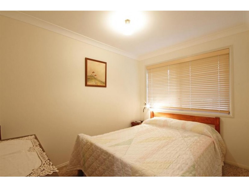 18 Tallawong Close, Beerwah QLD 4519