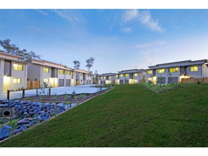 1 & 2/22 Coastal Ave, Beerwah QLD 4519