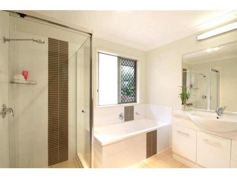 12 Sunbury Drive, Peachester QLD 4519