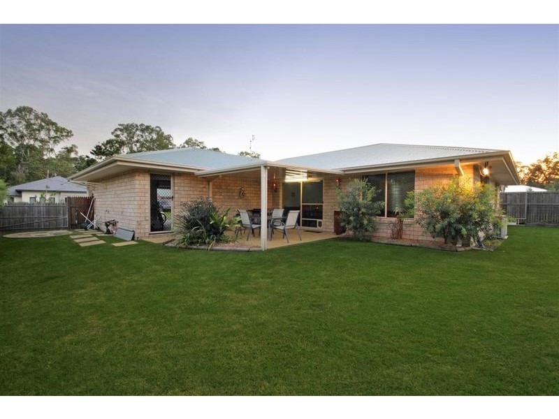 11 Dawn Court, Landsborough QLD 4550