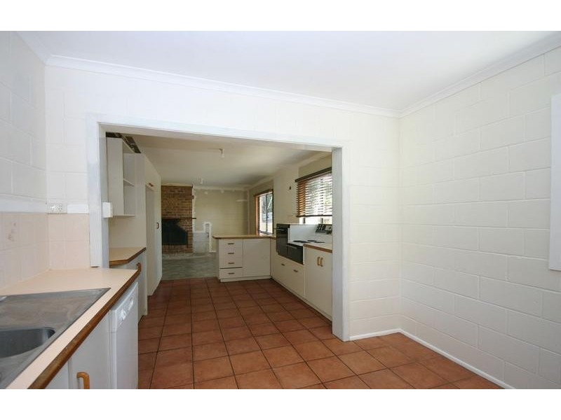 19 Crittenden Road, Glass House Mountains QLD 4518