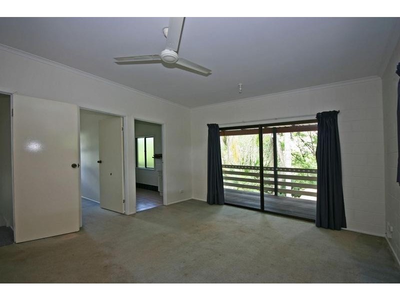 19 Crittenden Road, Glass House Mountains QLD 4518