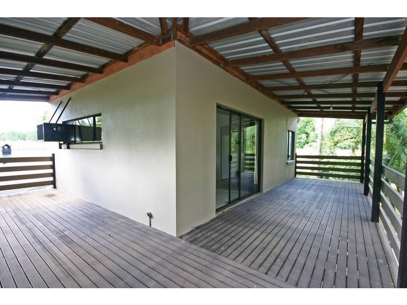 19 Crittenden Road, Glass House Mountains QLD 4518
