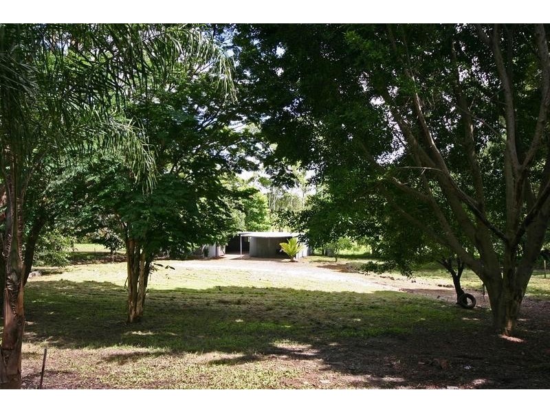 19 Crittenden Road, Glass House Mountains QLD 4518