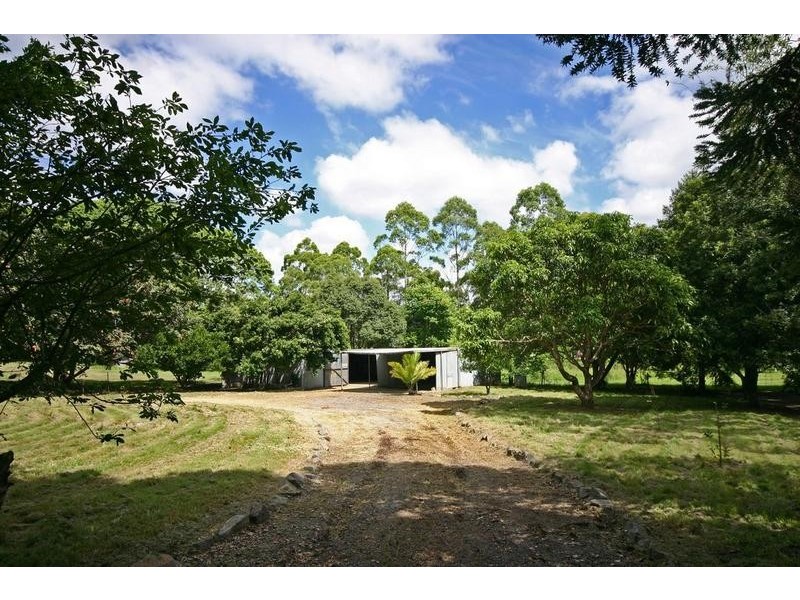 19 Crittenden Road, Glass House Mountains QLD 4518