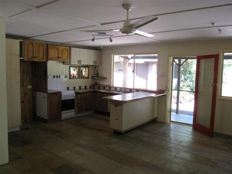 64 Stirling Road, Peachester QLD 4519