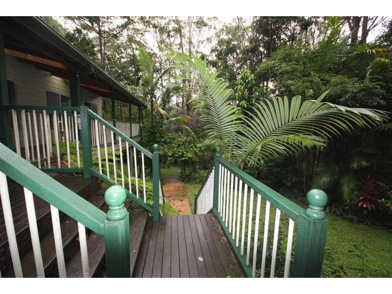 134 Storrs Road, Peachester QLD 4519