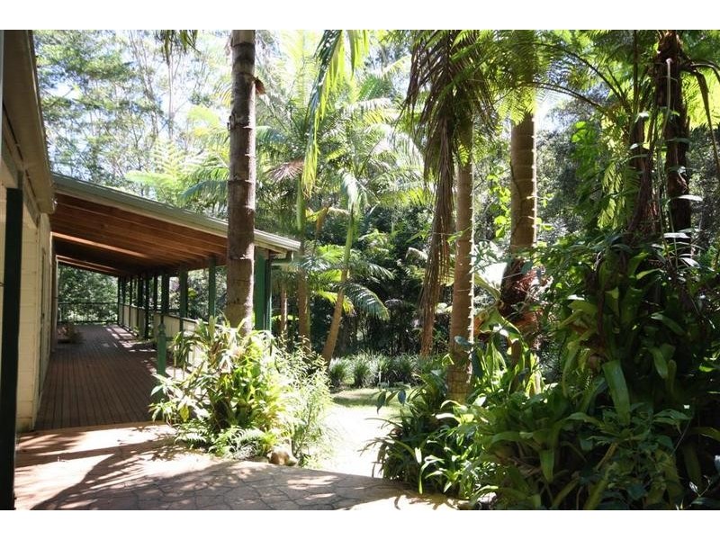 134 Storrs Road, Peachester QLD 4519