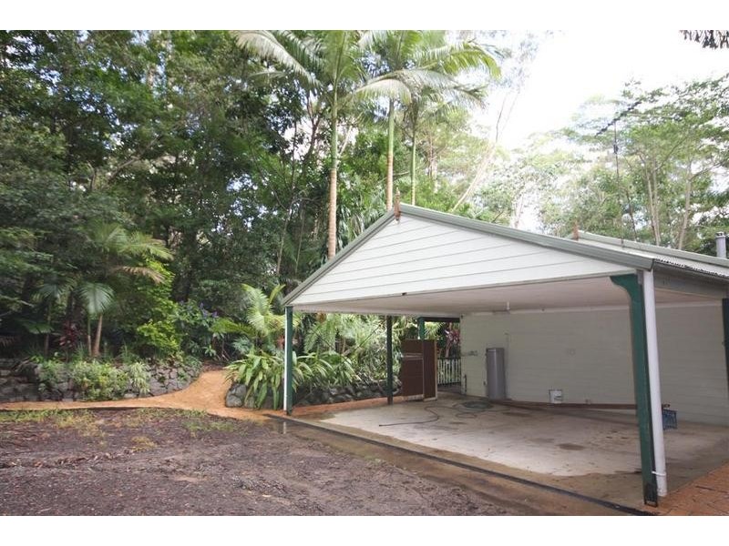 134 Storrs Road, Peachester QLD 4519