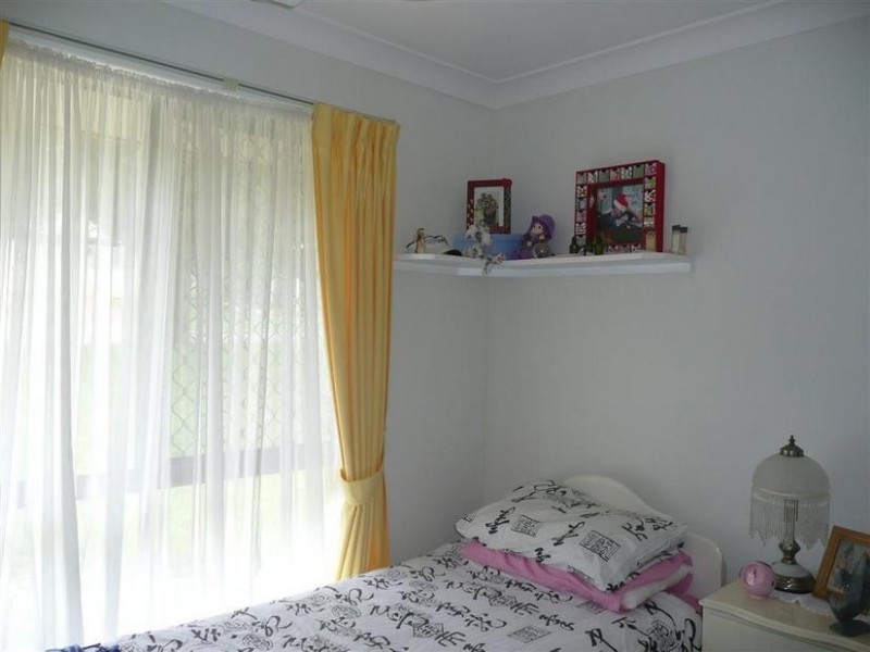 9 Ruwa Drive, Glass House Mountains QLD 4518