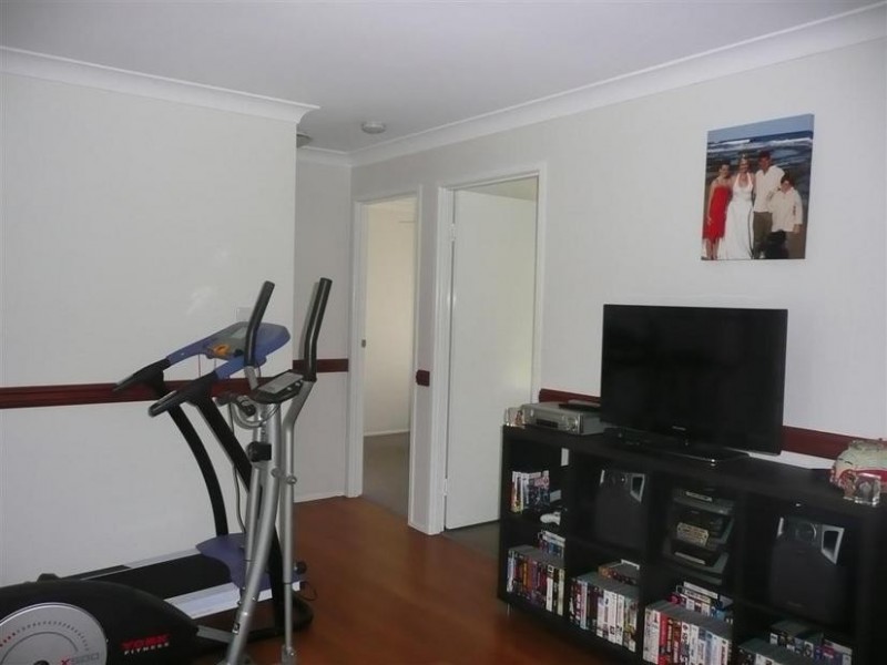 9 Ruwa Drive, Glass House Mountains QLD 4518