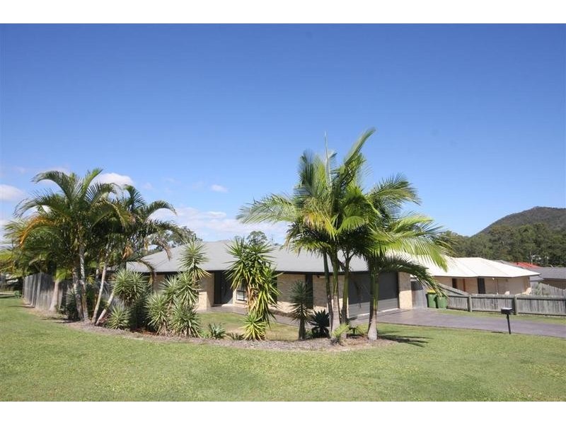 9 Coolamon Cres, Beerwah QLD 4519