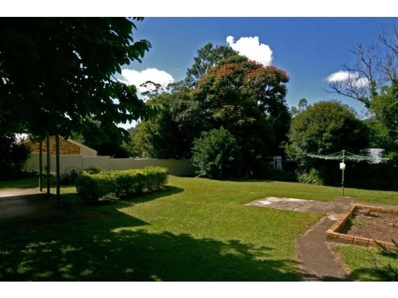 6 Sidha Avenue, Glass House Mountains QLD 4518