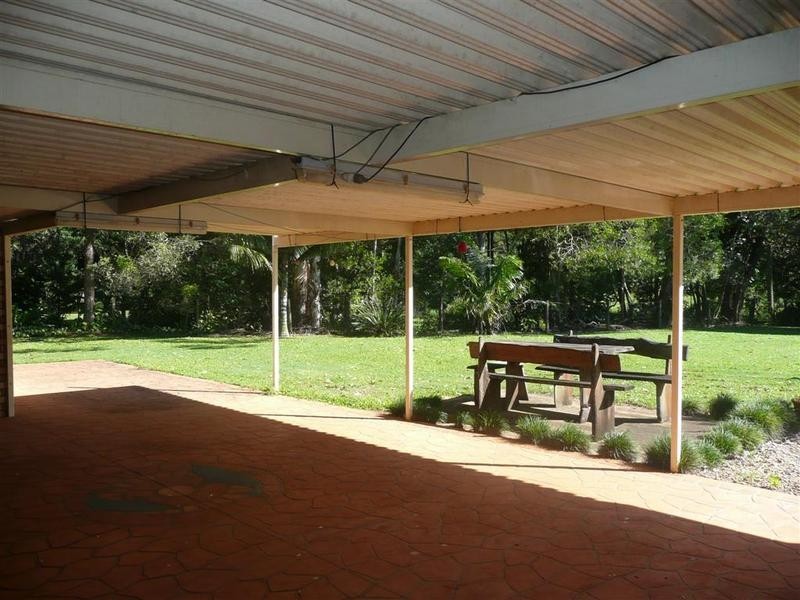 5 Alfs Pinch Road, Beerwah QLD 4519