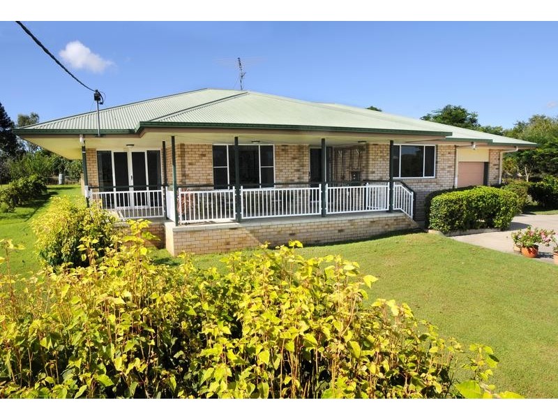 23 Clearview Drive, Glass House Mountains QLD 4518