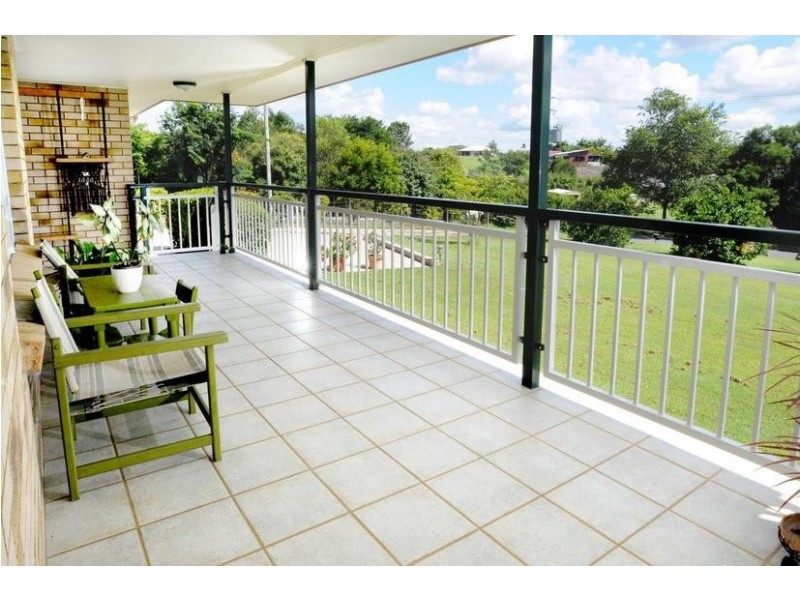 23 Clearview Drive, Glass House Mountains QLD 4518