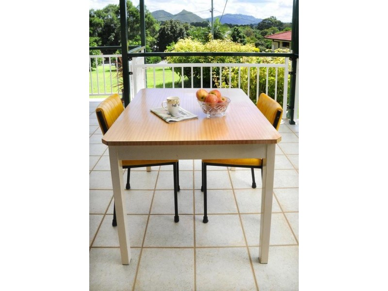 23 Clearview Drive, Glass House Mountains QLD 4518