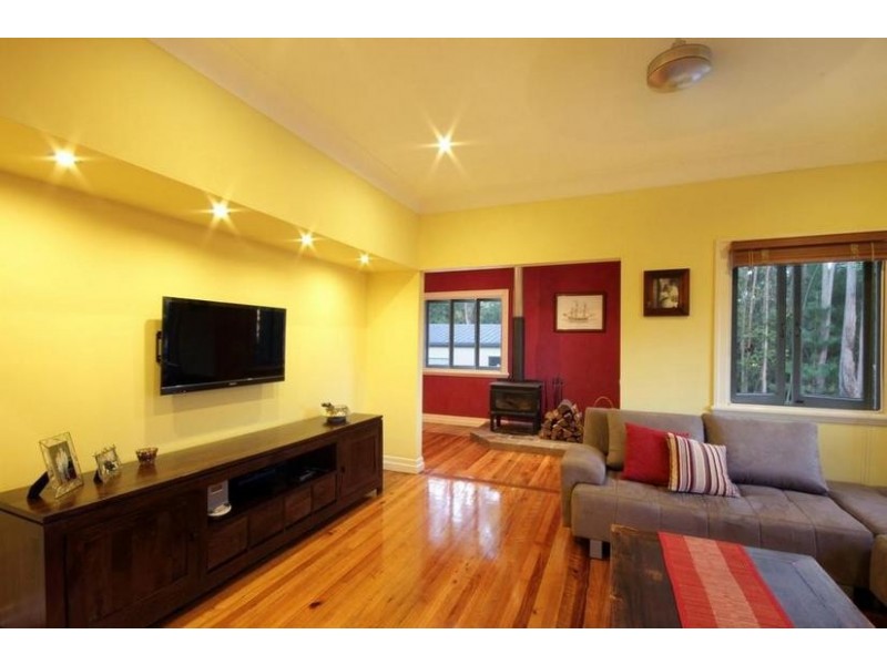 85 Lindeman Road, Beerwah QLD 4519