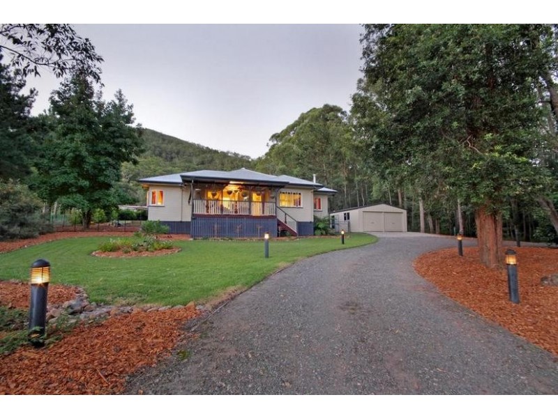 85 Lindeman Road, Beerwah QLD 4519