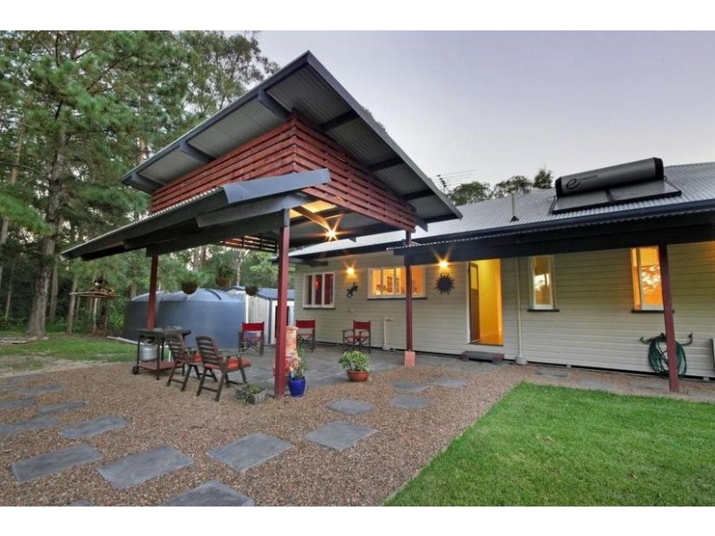 85 Lindeman Road, Beerwah QLD 4519