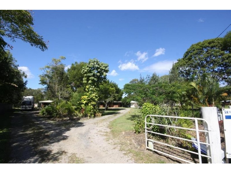27 Cabrera Crescent, Beerwah QLD 4519