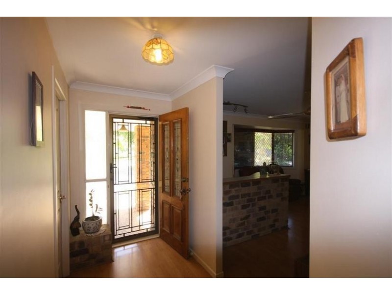 27 Cabrera Crescent, Beerwah QLD 4519