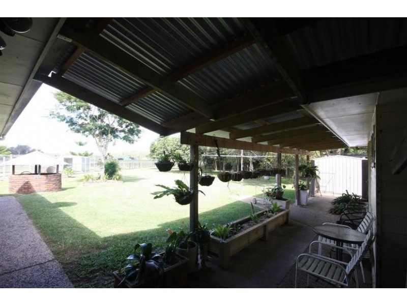 27 Cabrera Crescent, Beerwah QLD 4519