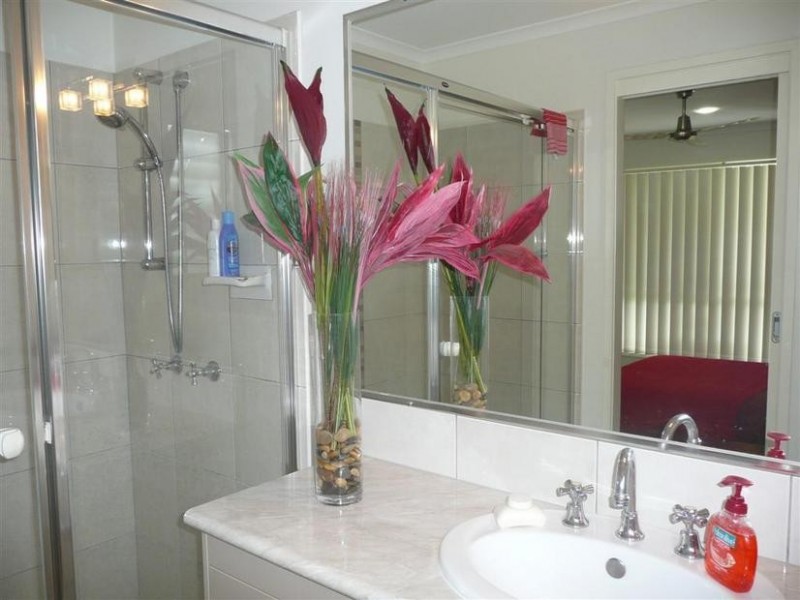 16 Flinders Avenue, Beerwah QLD 4519