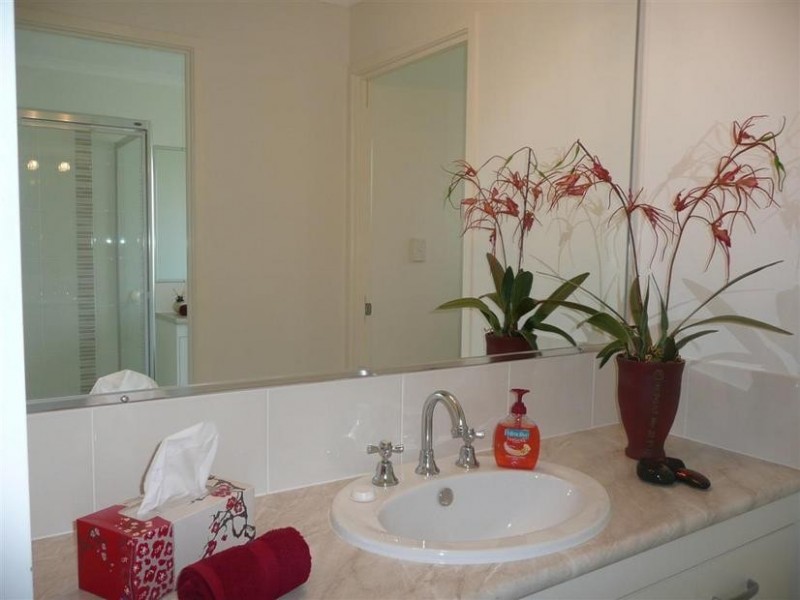 16 Flinders Avenue, Beerwah QLD 4519