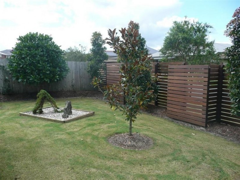 16 Flinders Avenue, Beerwah QLD 4519