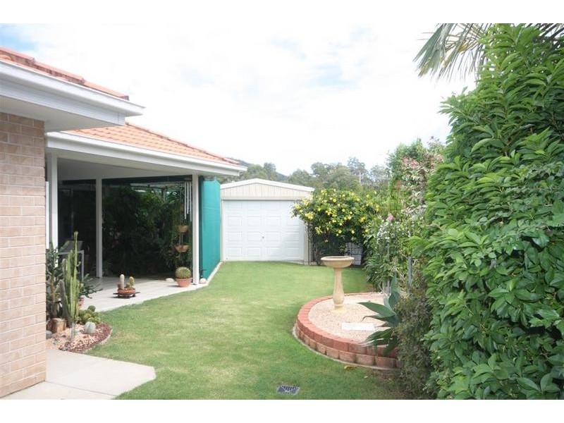 7 Coolamon Cres, Beerwah QLD 4519
