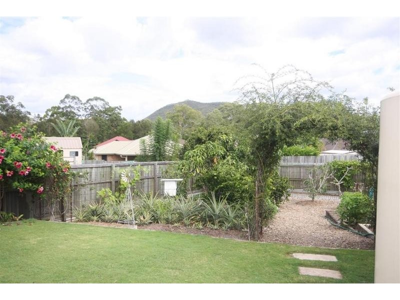 7 Coolamon Cres, Beerwah QLD 4519