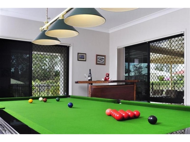 1 Hillcrest Court, Beerwah QLD 4519