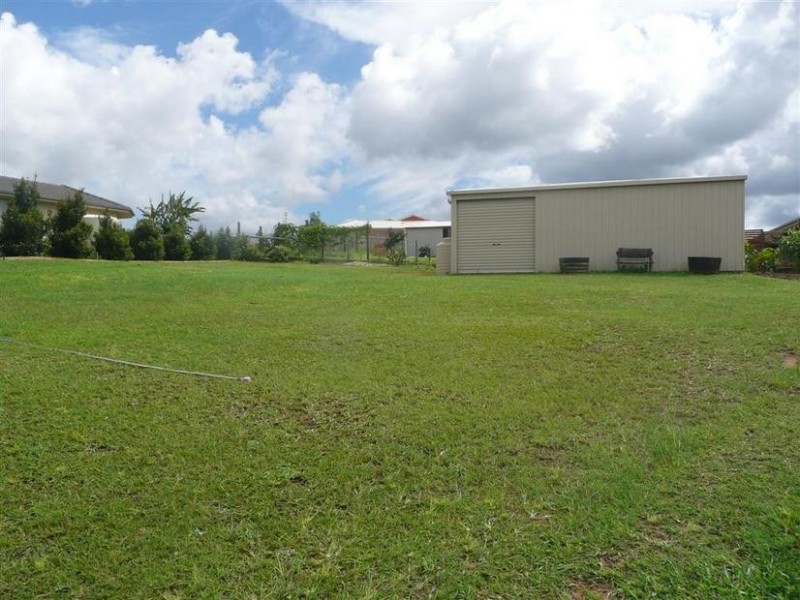 1 Hillcrest Court, Beerwah QLD 4519