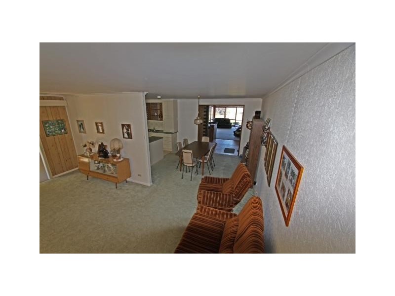 109 Pikes Road, Glass House Mountains QLD 4518