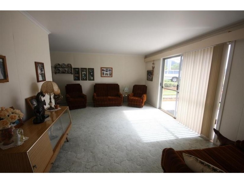 109 Pikes Road, Glass House Mountains QLD 4518