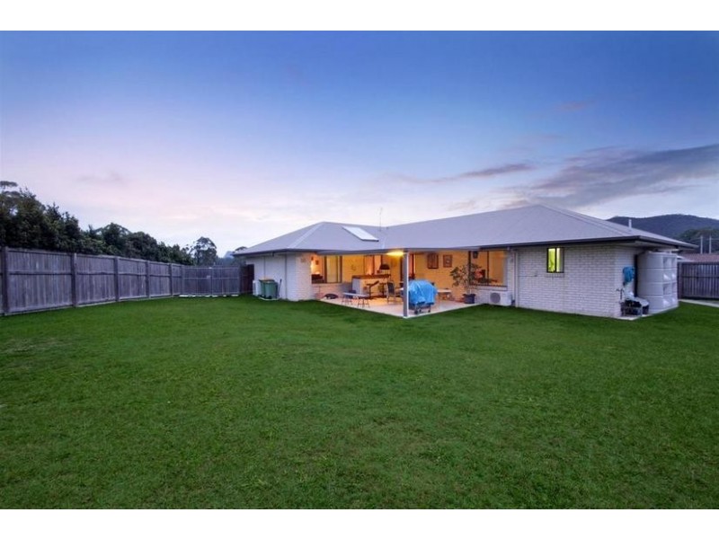 28 Coolamon Crescent, Beerwah QLD 4519