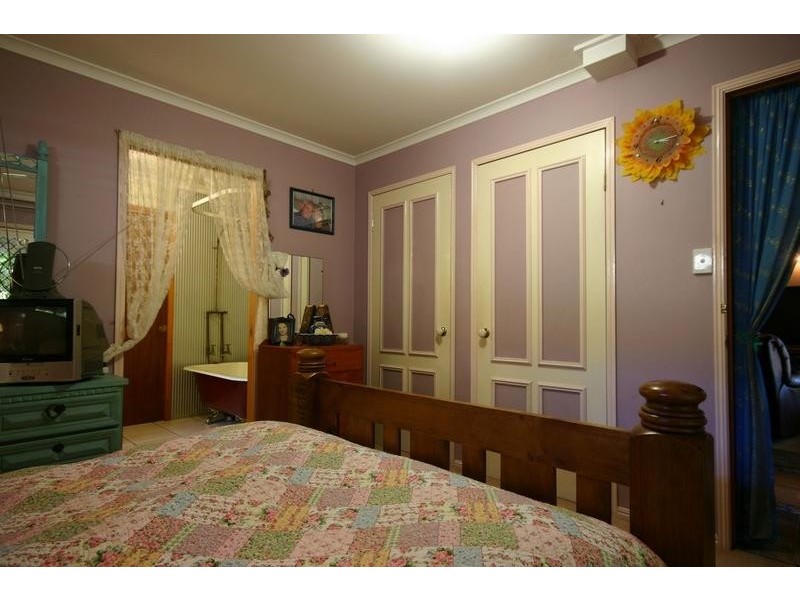 38 Baker Finch Avenue, Peachester QLD 4519