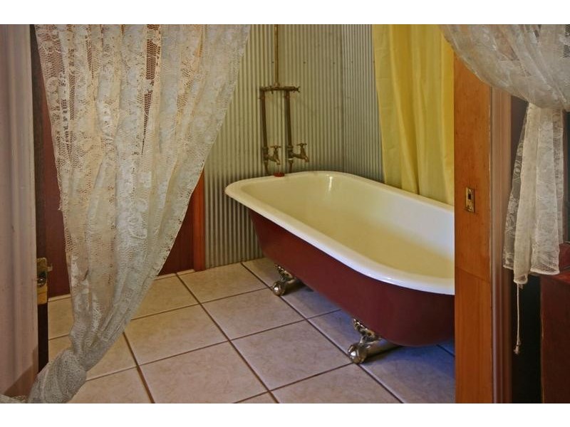 38 Baker Finch Avenue, Peachester QLD 4519